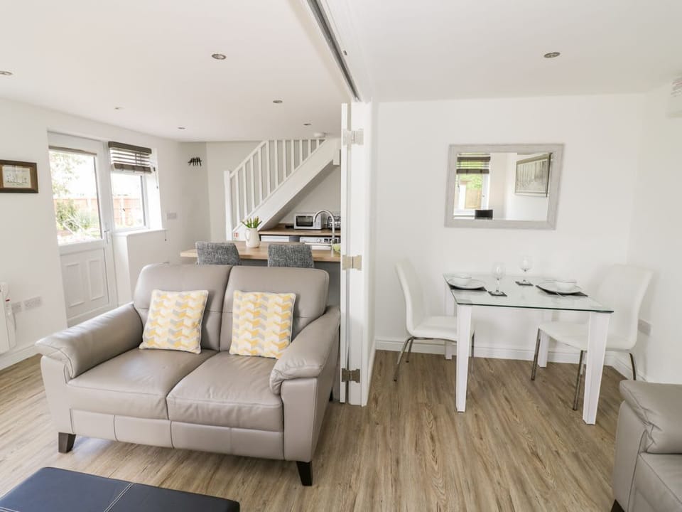 Meadow Cottage