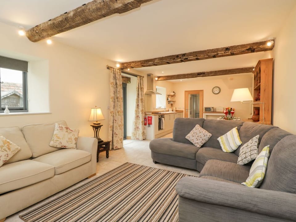 Chequers Barn