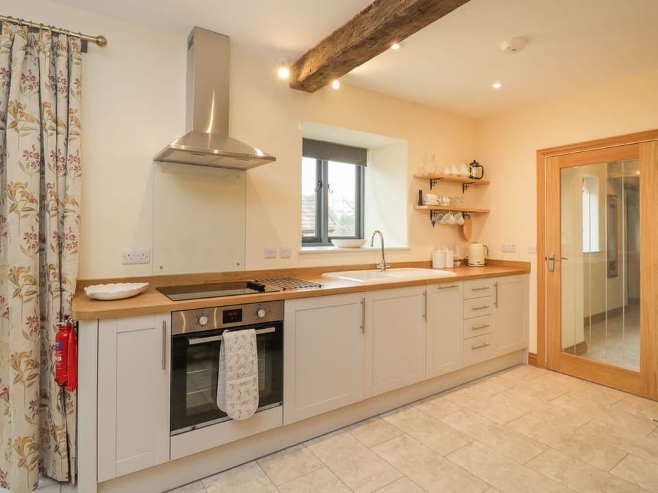 Chequers Barn