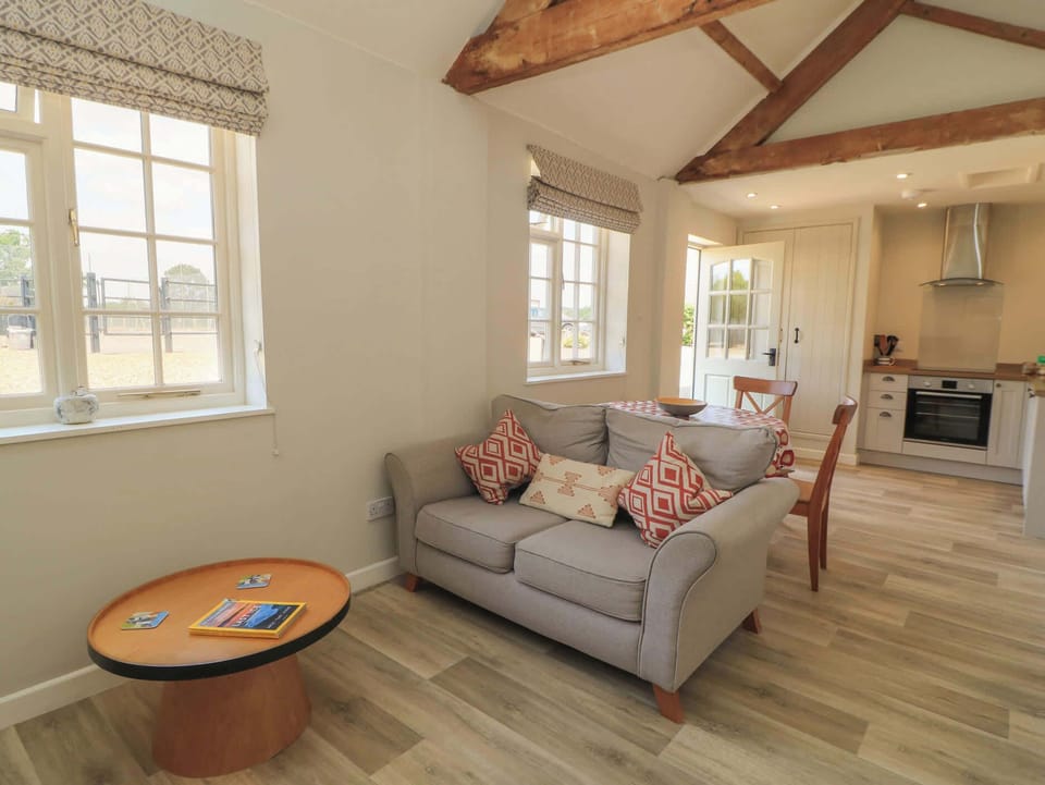 The Apple Shed, Motcombe, Shaftesbury