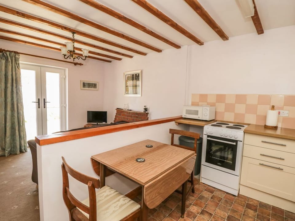 Chestnut Cottage