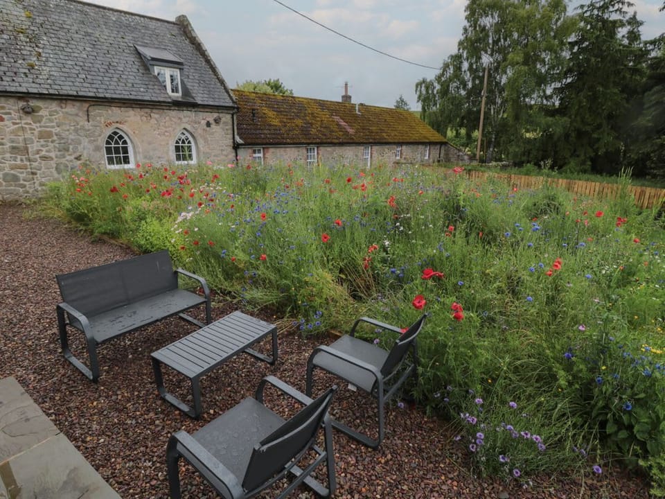 Honeysuckle Cottage