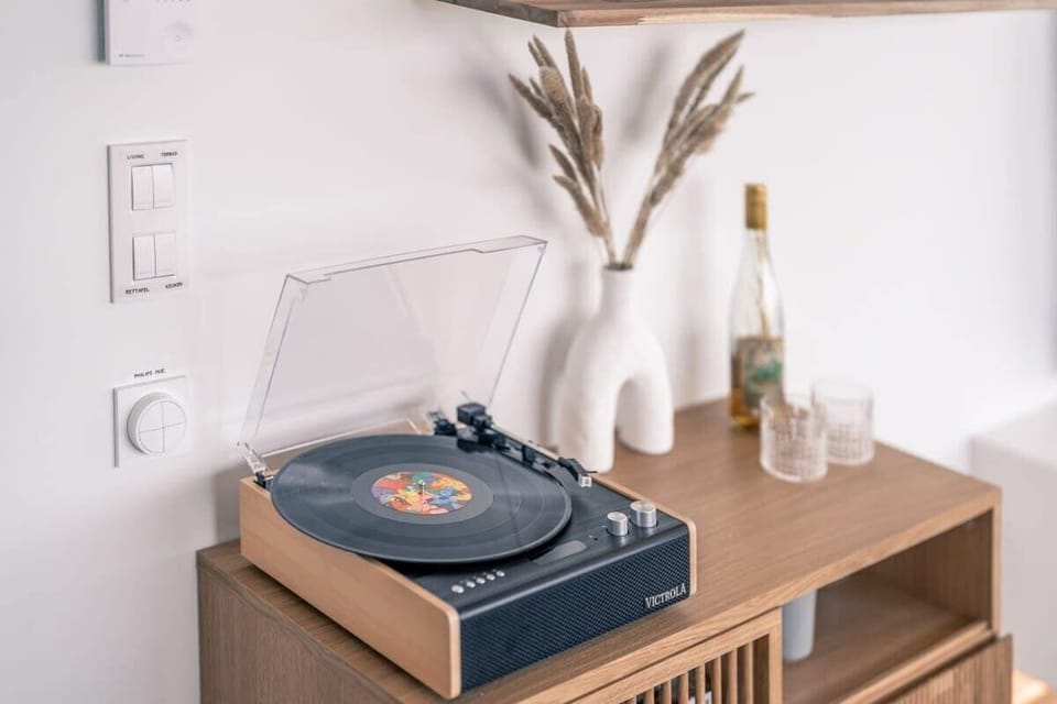 Turntable