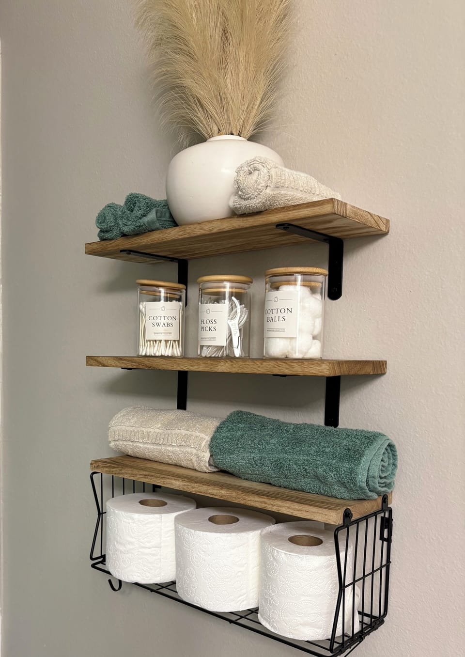 Bathroom amenities