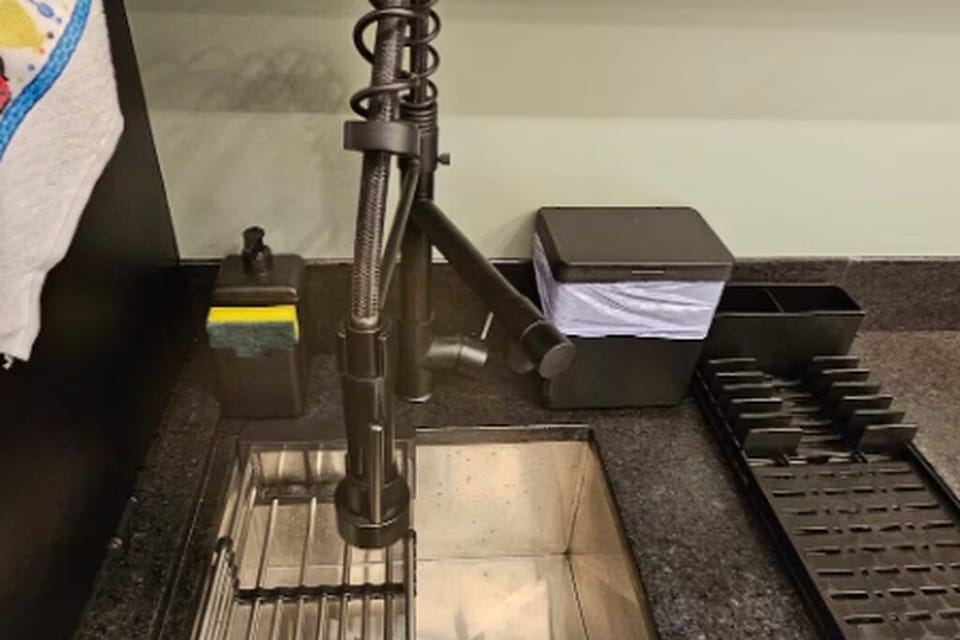 Hand-held showerhead