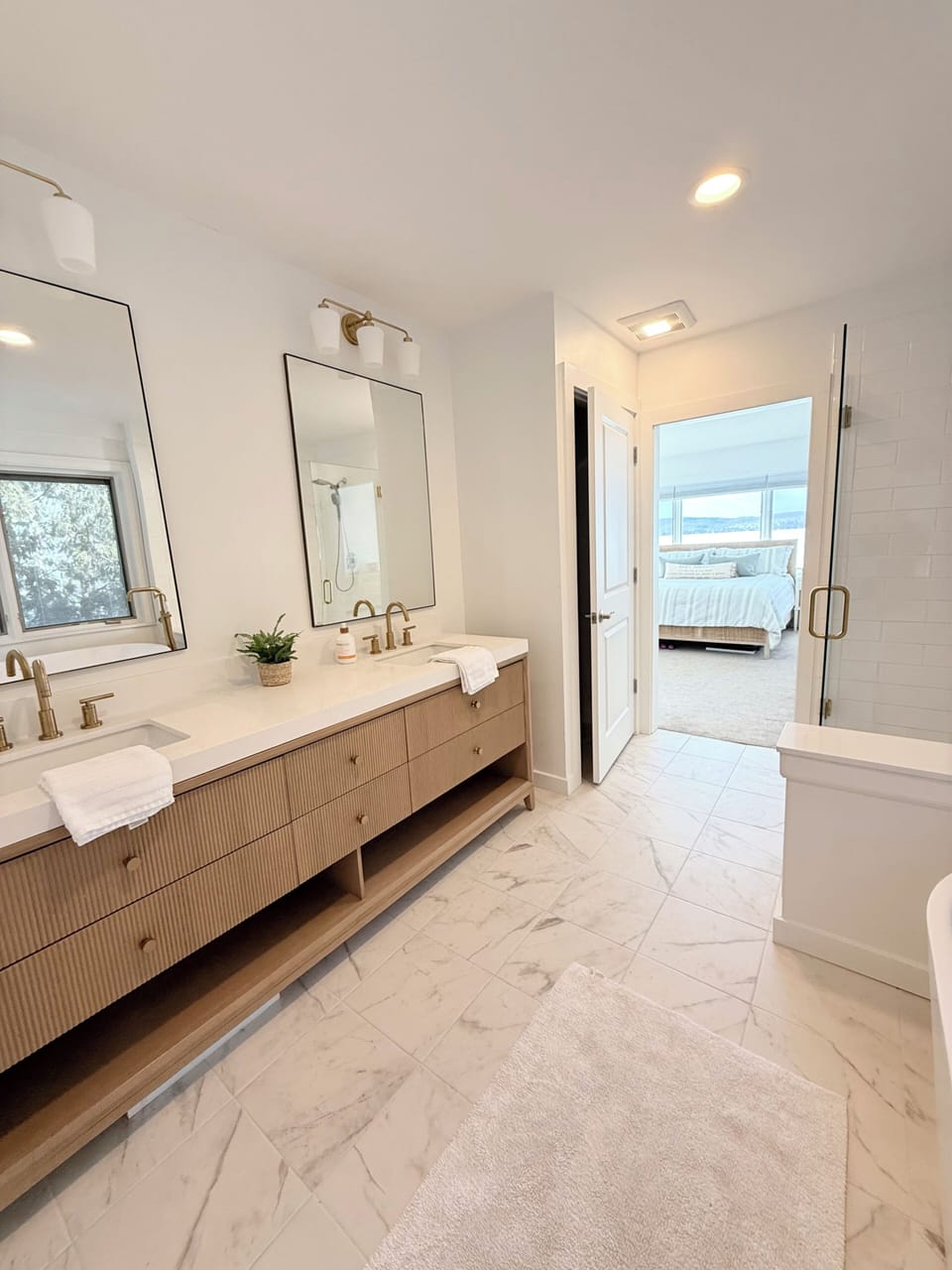 Fully renovated master suite overlooking Crystal Lake 