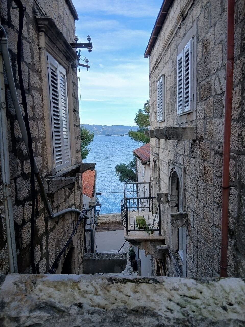 Balcony 2