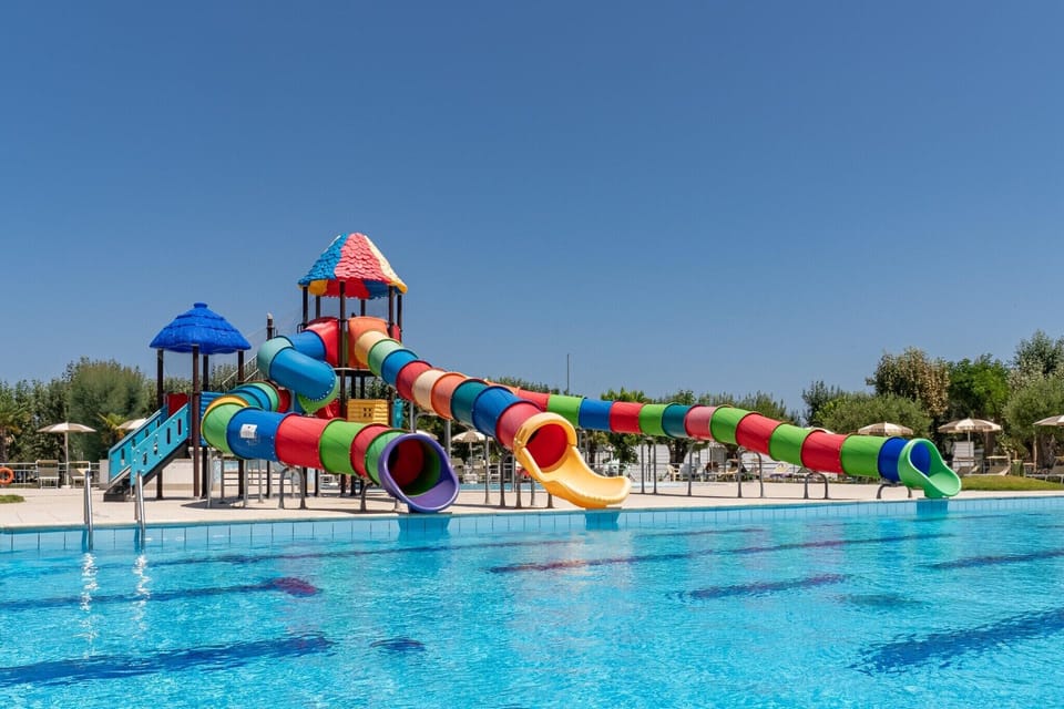 Holiday Home Swimming Pool