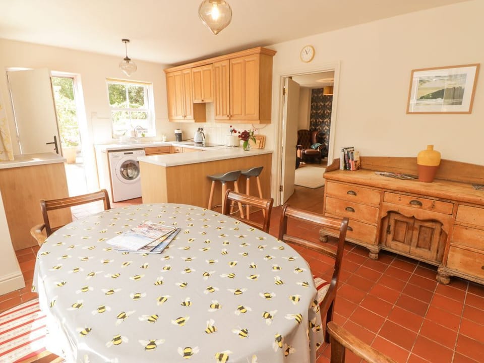 Meadow Cottage