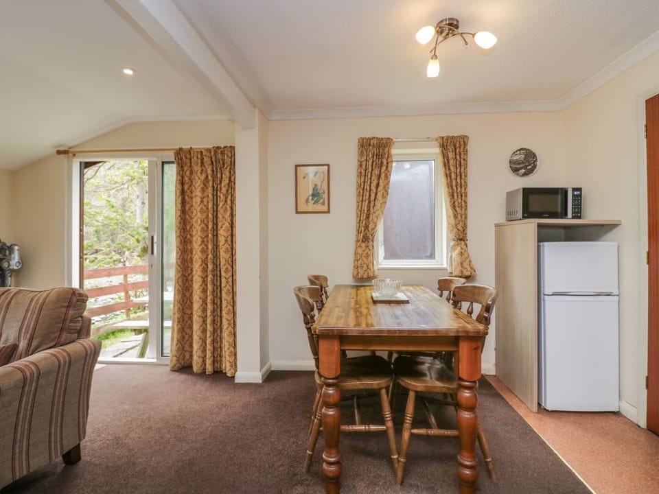 Dogwood Timber Lodge