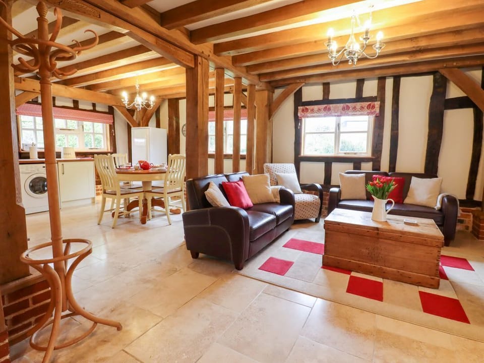 Blackbird Cottage at Boyke Manor