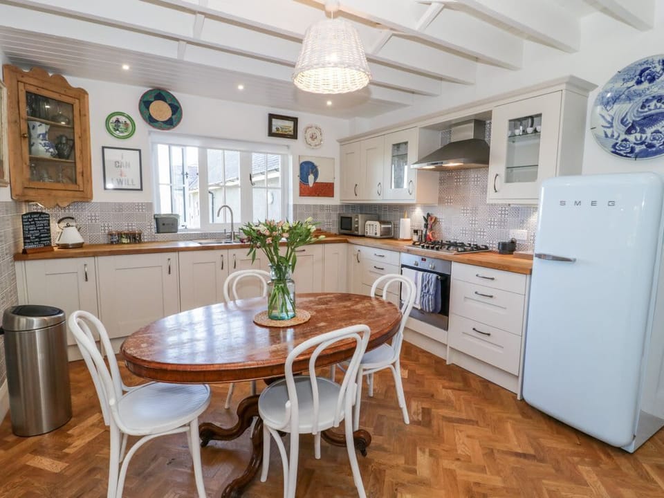Bronwen Cottage
