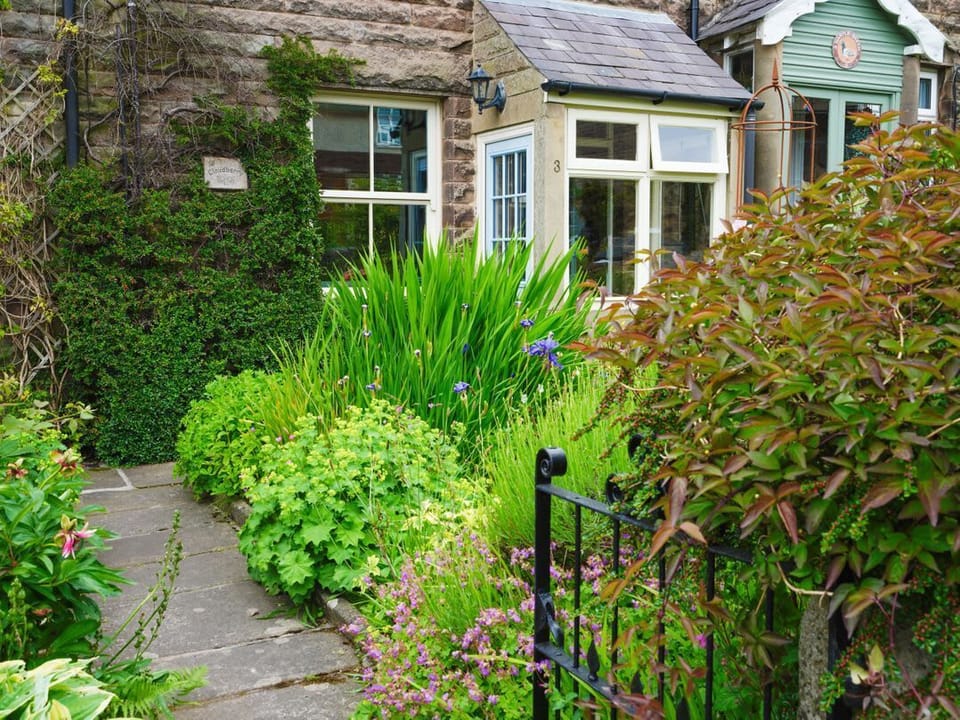 Cloudberry Cottage