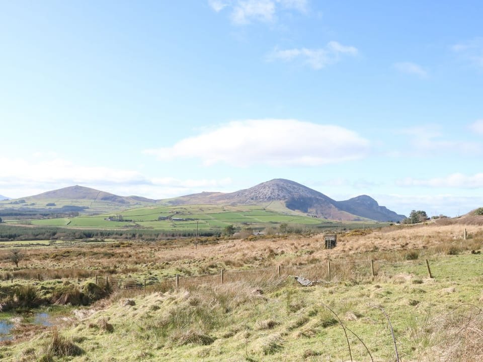 Nŷth Y Bioden (Magpie's Nest)
