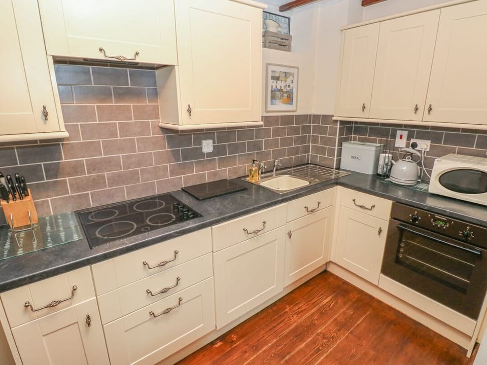 Inglenook Cottage