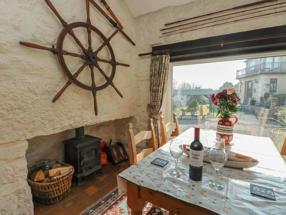 Crow's Nest Cottage