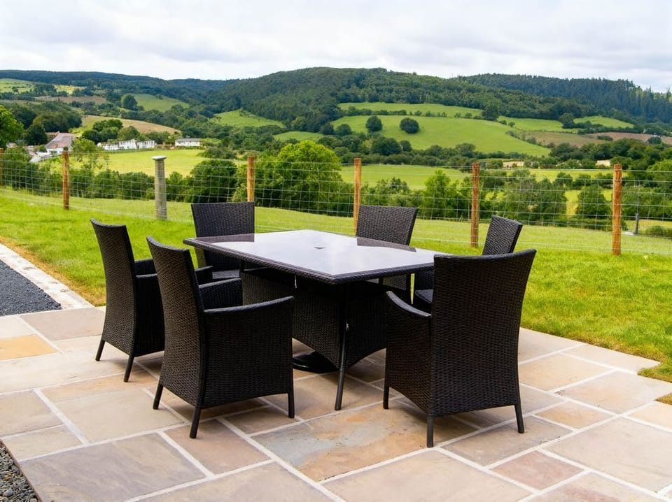 Tyn Y Celyn Canol