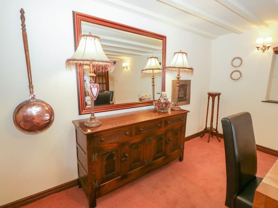 1 Cherry Tree Cottage