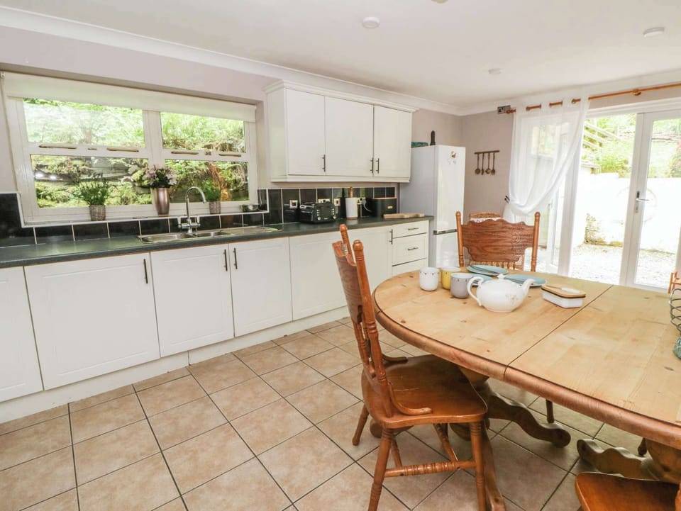 Teifi House