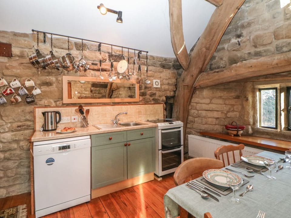 Wyndell Cruck Cottage