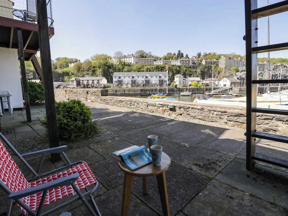 56C South Snowdon Wharf