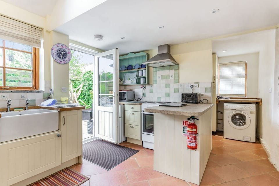 Victoria Cottage
