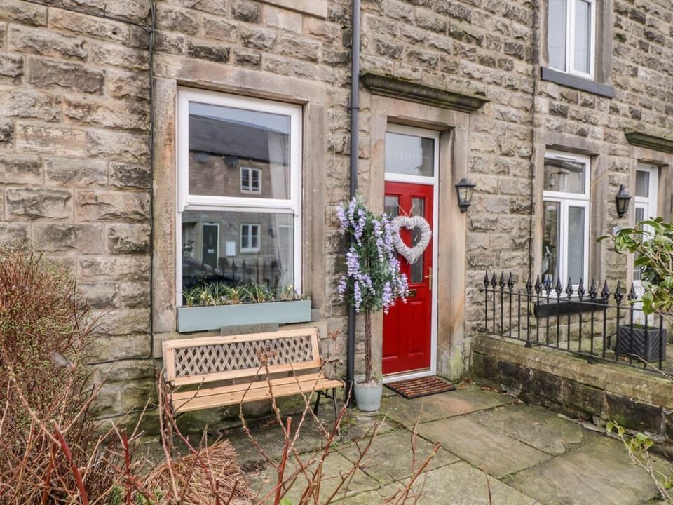 Crag View Cottage