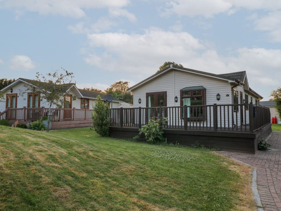 27 Brocklehurst