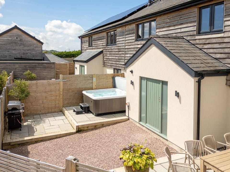 Farmyard House