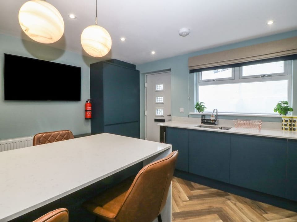 Trearddur House Cottage