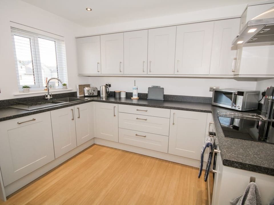 14 Parc Delfryn