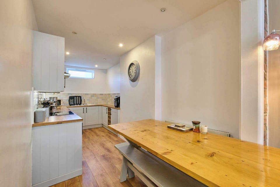 Llanberis, 54 High Street - Host & Stay