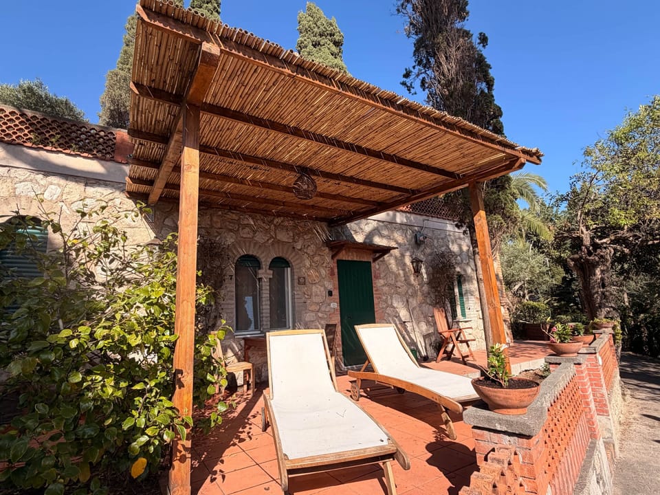 Casa Ibiscus's private panoramic terrace with BBQ and views of the Ulysses Riviera near Gaeta