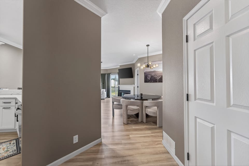FRONT FOYER