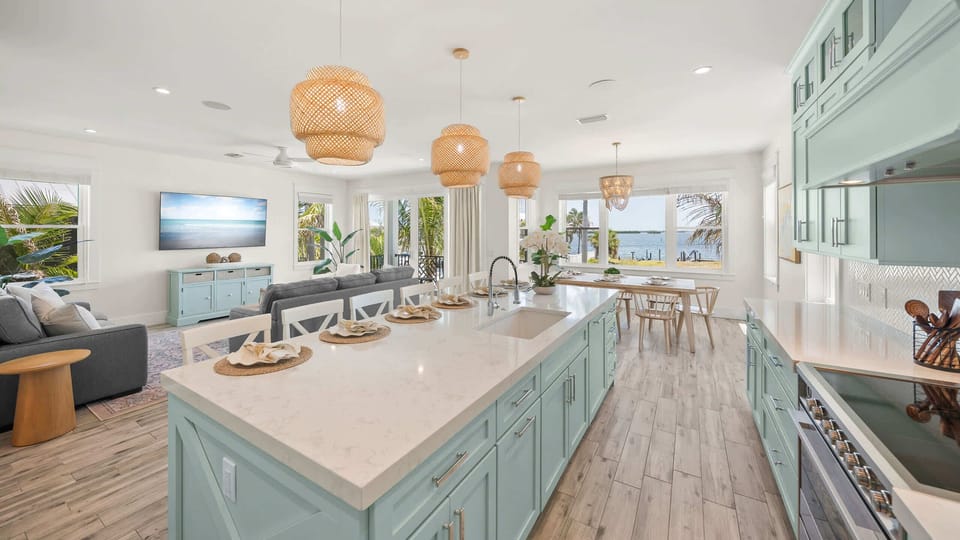Chef's Kitchen - Dining - Bay Views
