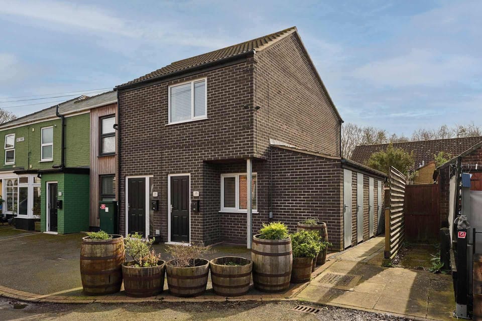 Nile Street Retreat, Norwich- Host & Stay