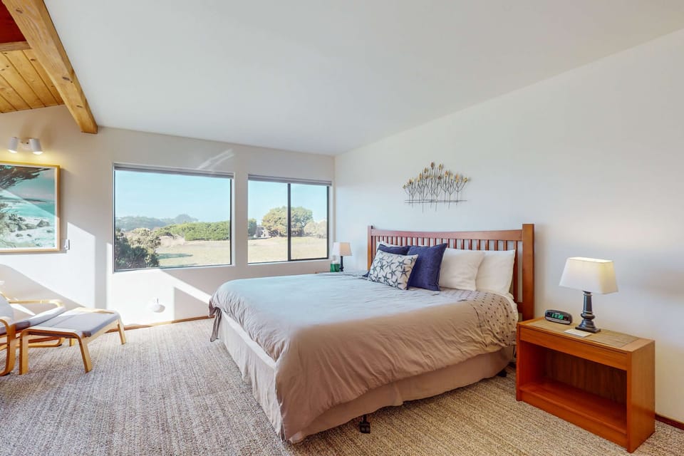 Wake up to breathtaking views from the master suite, where sunlight streams in, inviting you to start your day in tranquility.
