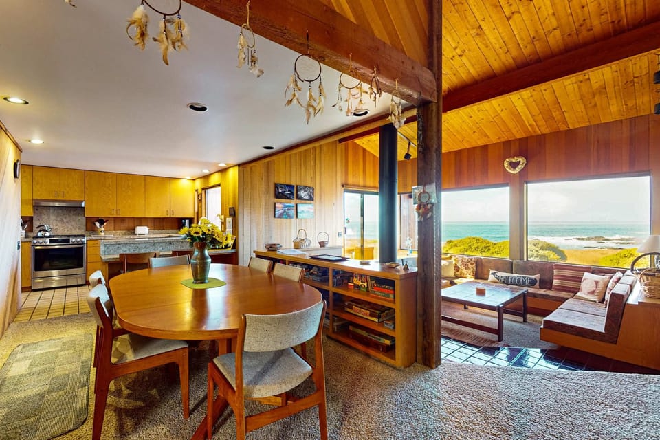 Share meals with loved ones at this sunlit dining area, where every meal is enhanced by the stunning scenery outside.