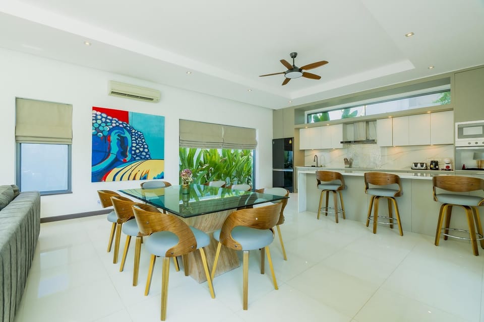 Villa Destiny, 4 Bed Private Pool, Near Beaches (9078)
