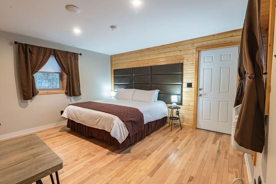 King-Sized Bedroom