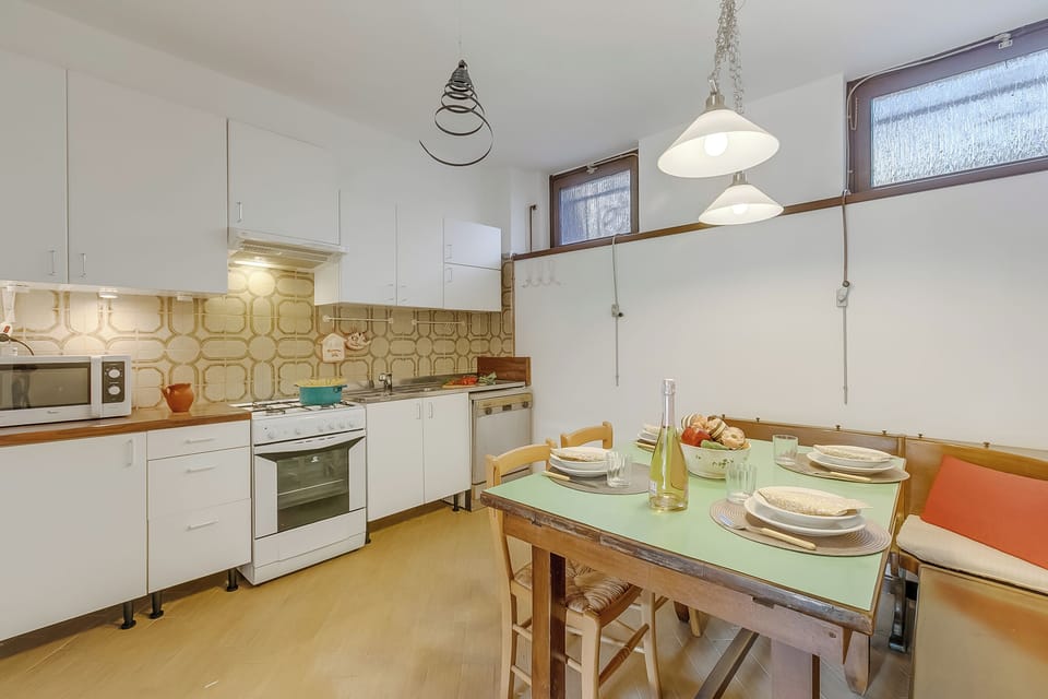 Kitchen and dining area
