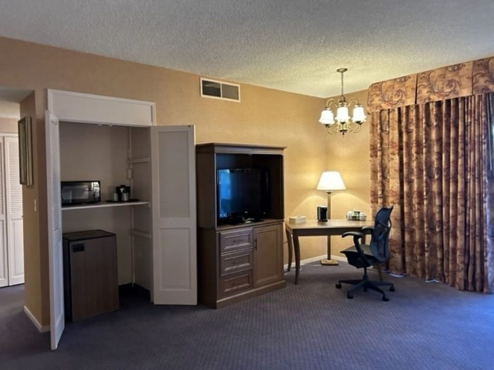 Room amenity