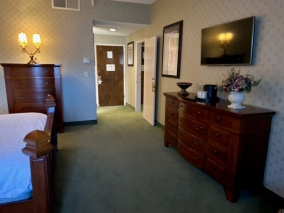 Bedroom. Interior and views may vary based on location and availability.