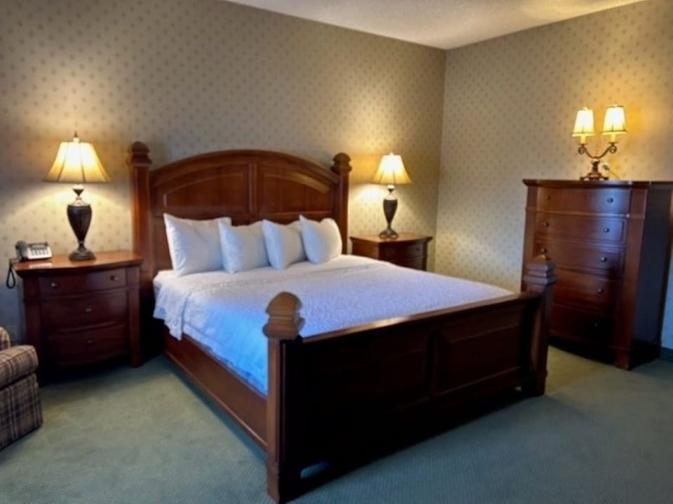 Bedroom. Interior and views may vary based on location and availability.