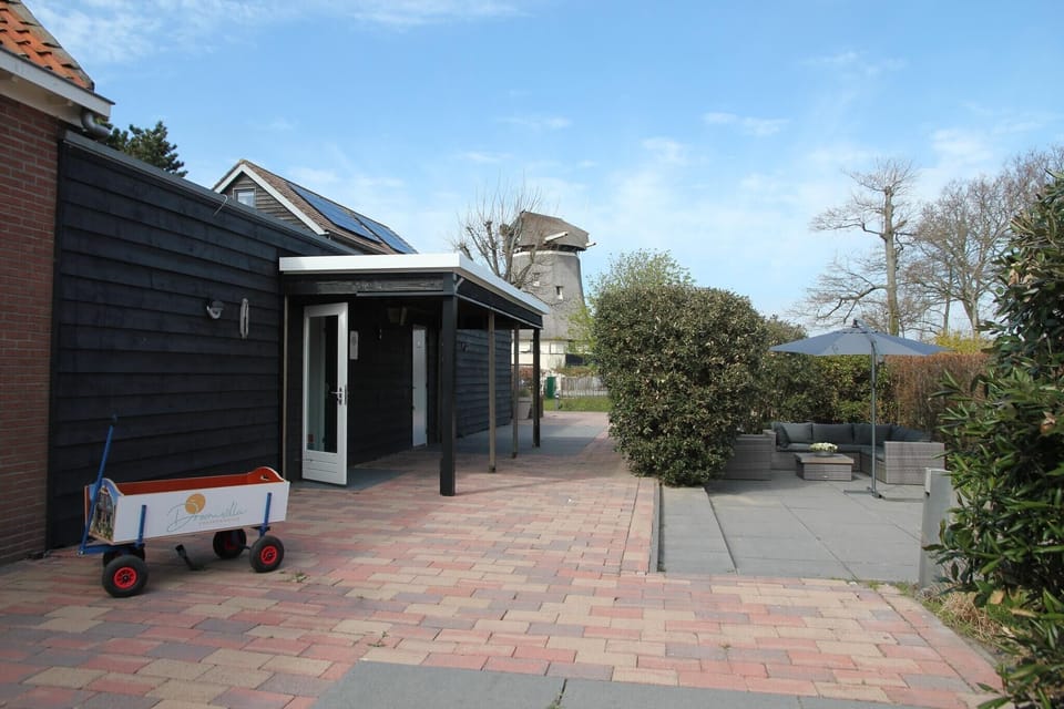 Holiday Home Exterior [summer]