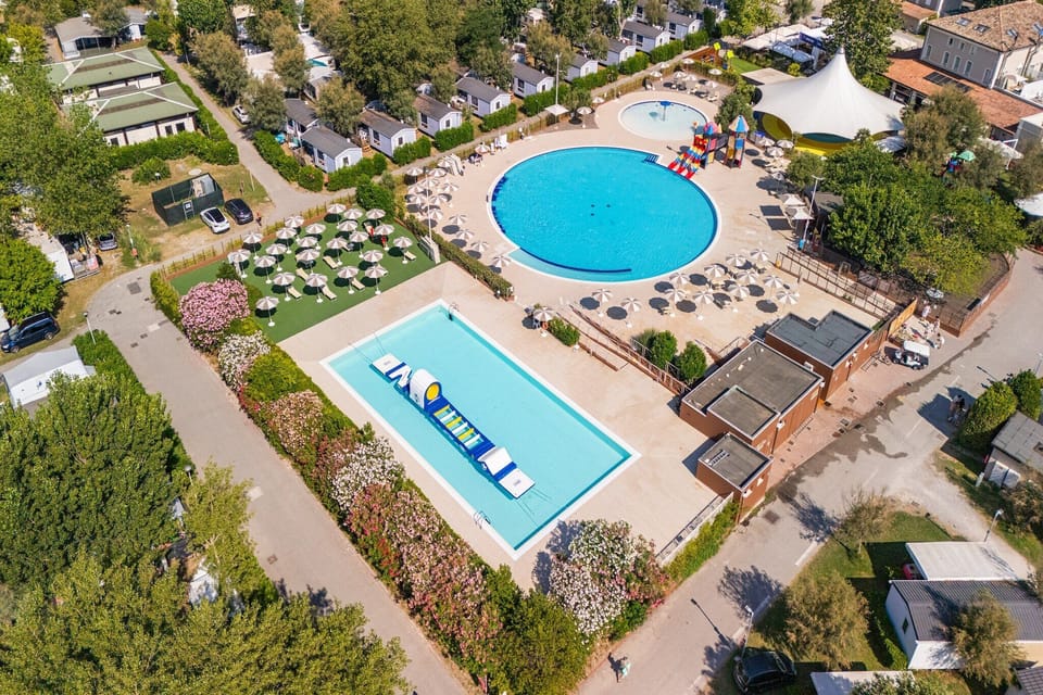 Holiday Home Swimming Pool