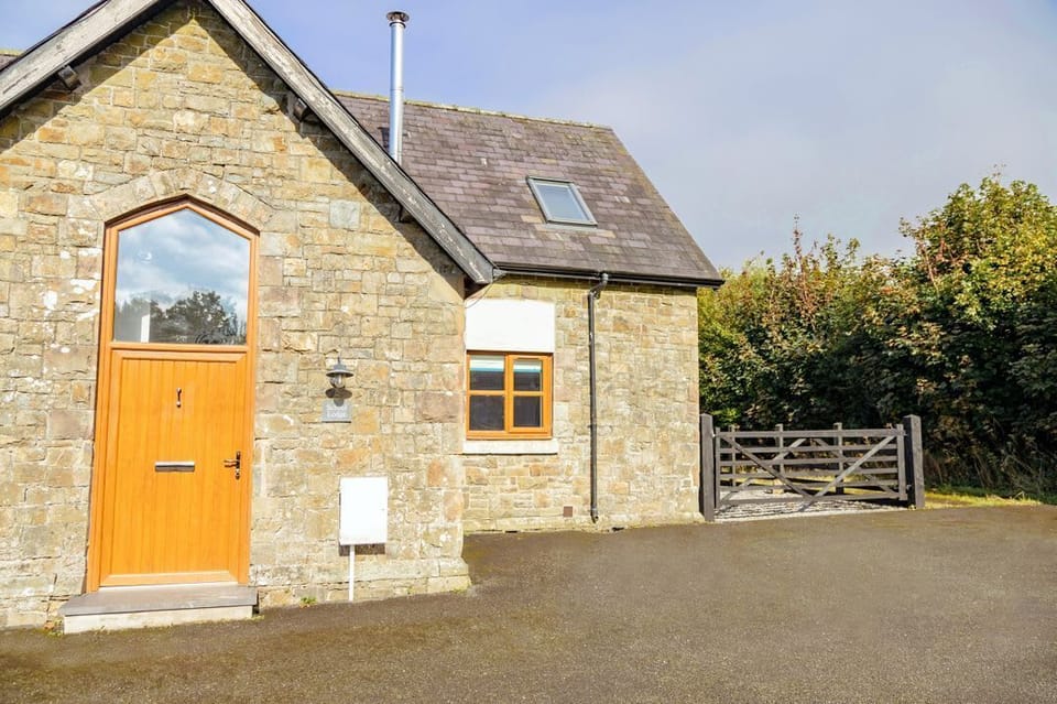 School Lodge