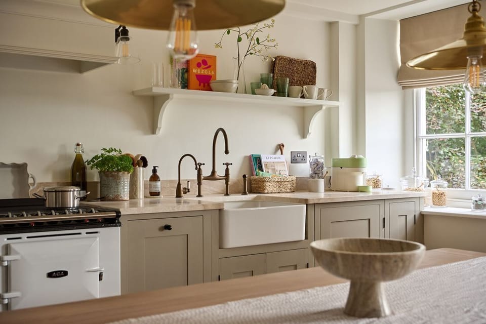 Stretton Hills Peaks - The Georgian House