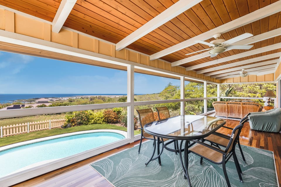 Spacious Furnished Lanai