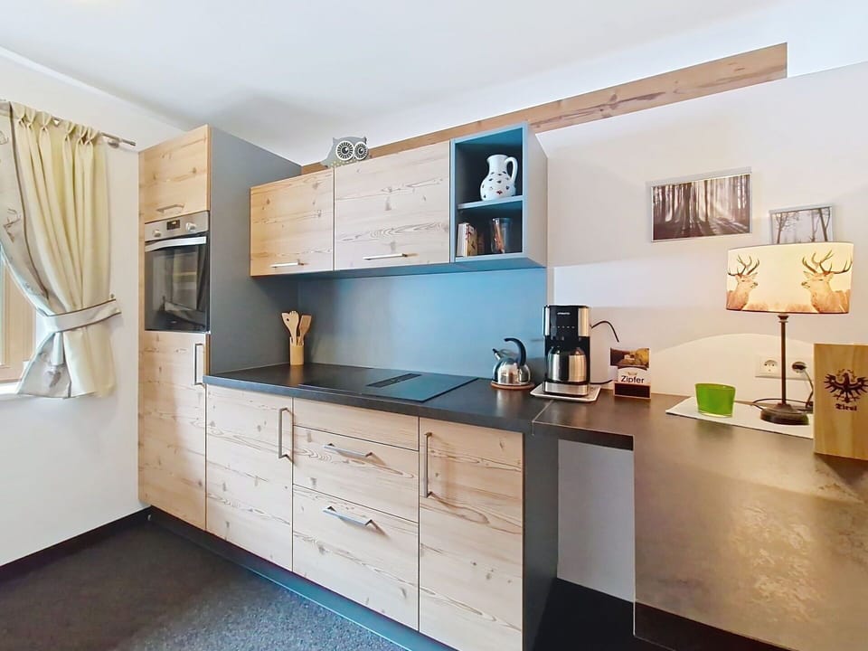Furniture, Wood, Interior Design, Flooring, Cabinetry, Countertop, Floor, Ceiling, Kitchen, Drawer